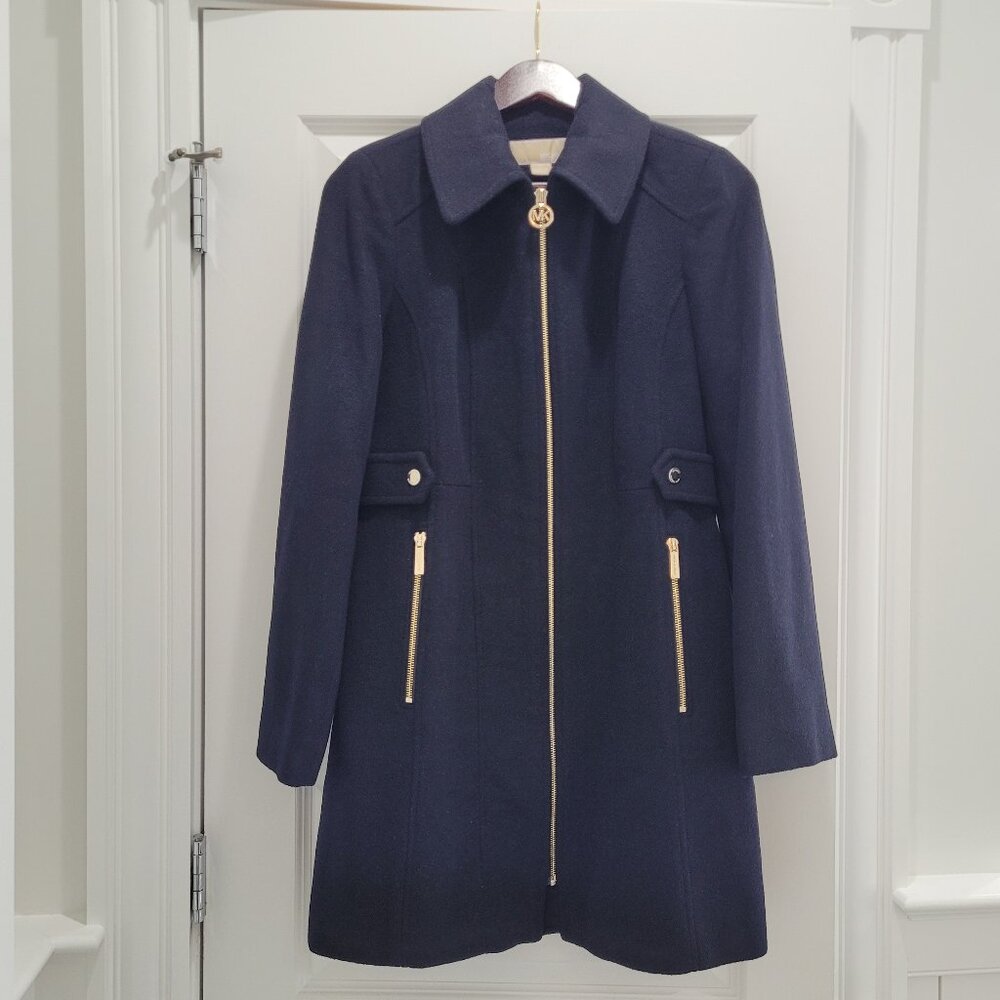 Like New Michael Kors Wool Coat. Zip-Front Closure. Two Pockets. Midnight. XS. - Picture 5 of 16
